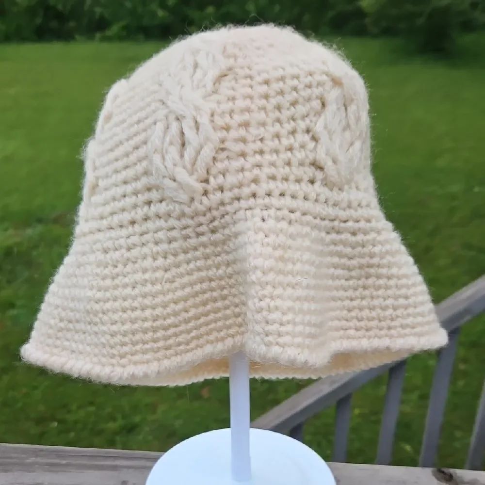 Vintage Cream Crochet Bucket Hat | Handmade Acrylic Cable Knit Style
